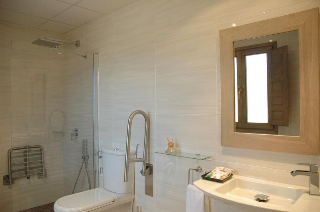 Hotel Mas El Cuquello Els Ibarsos Ruang foto
