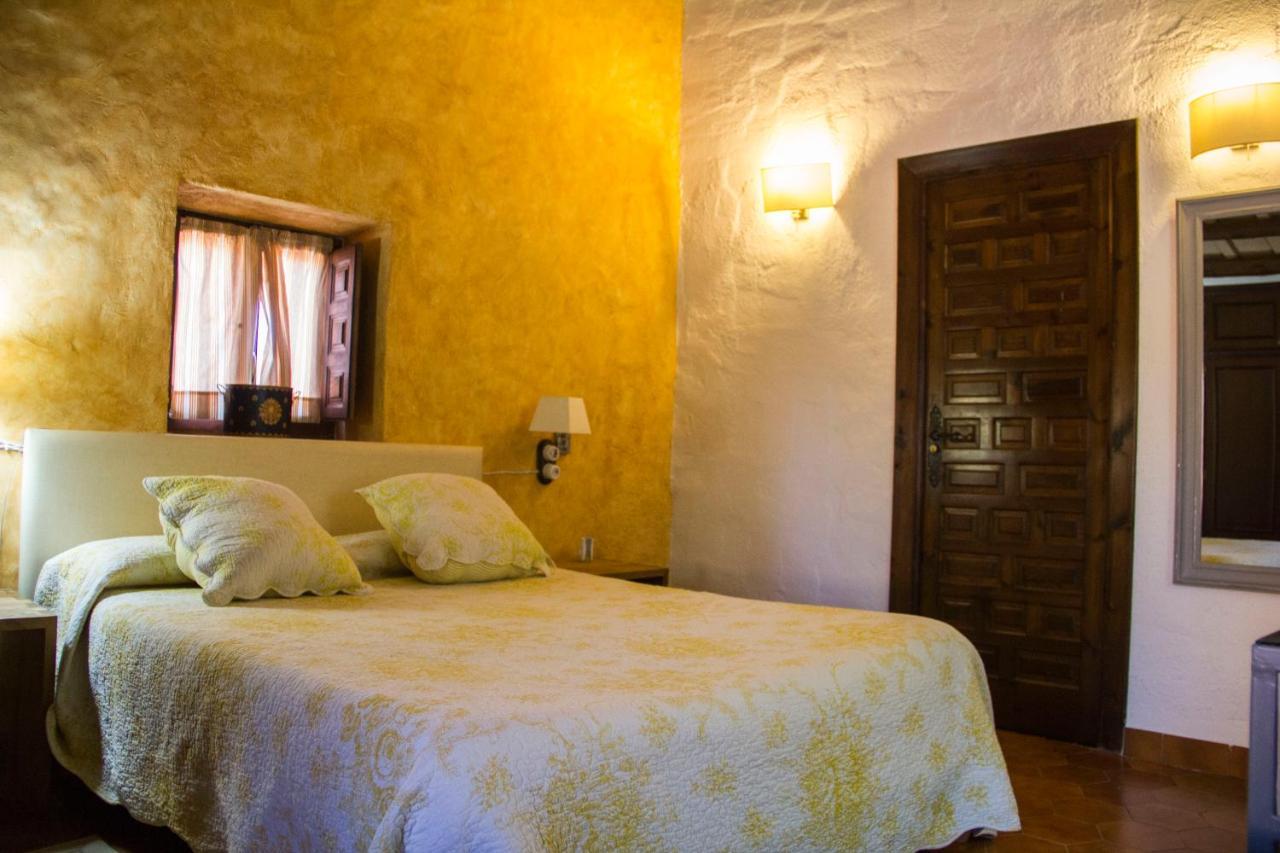 Hotel Mas El Cuquello Els Ibarsos Bagian luar foto